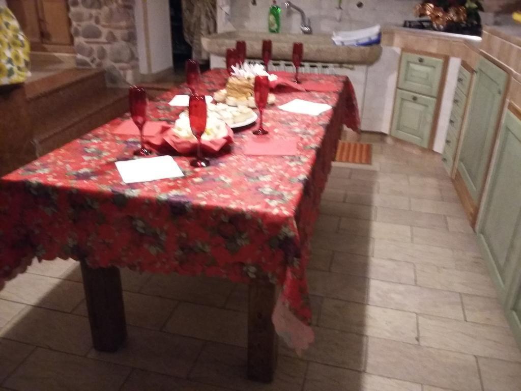 לינה וארוחת בוקר ברדולינו La Carbonara 6 מראה חיצוני תמונה